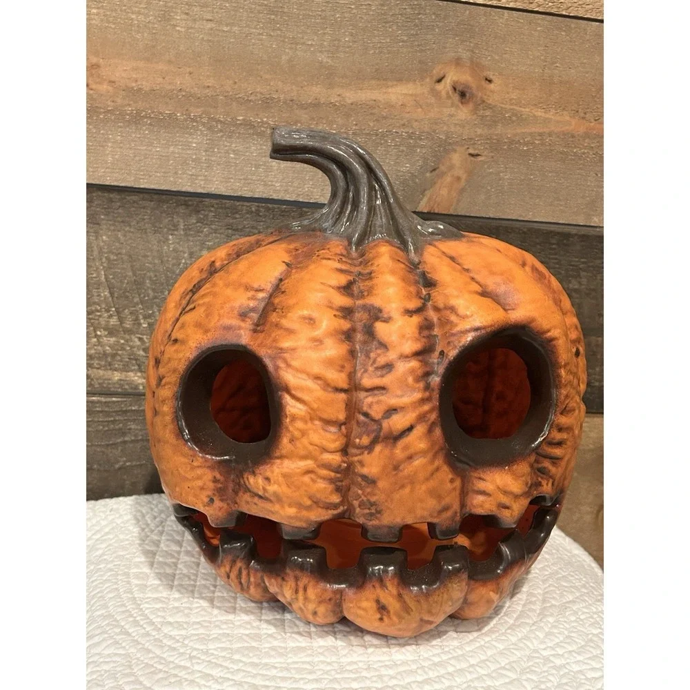 Rotten Flaming Pumpkin Timer LED Halloween‎ Prop Light-Up Jack-O'-Lantern Horror